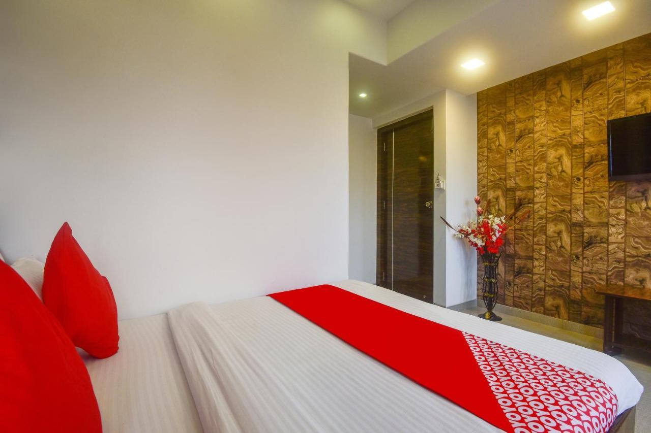 Oyo 28893 Hotel Gulf ムンバイ エクステリア 写真